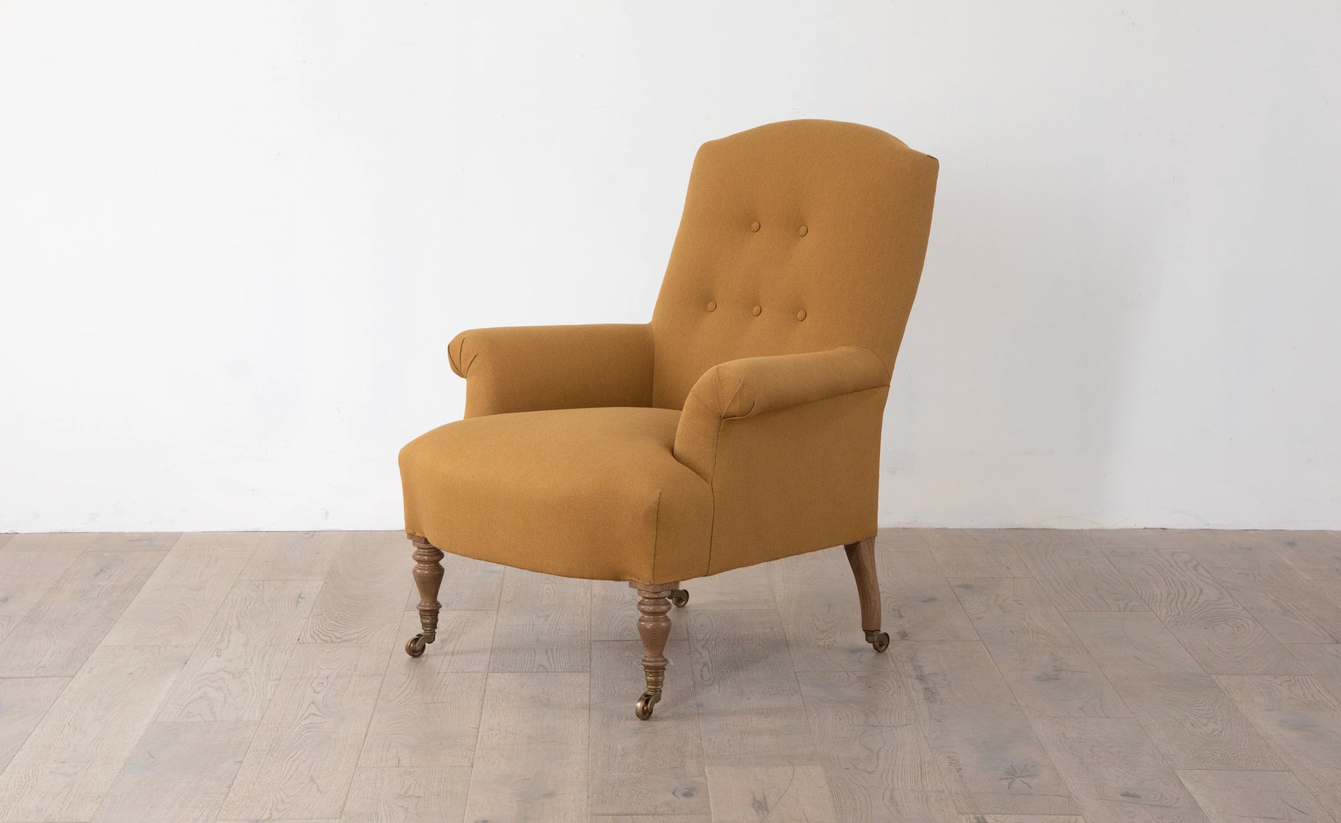 THE ILCHESTER ARMCHAIR BY TODHUNTER EARLE FOR LORFORDS CONTEMPORARY