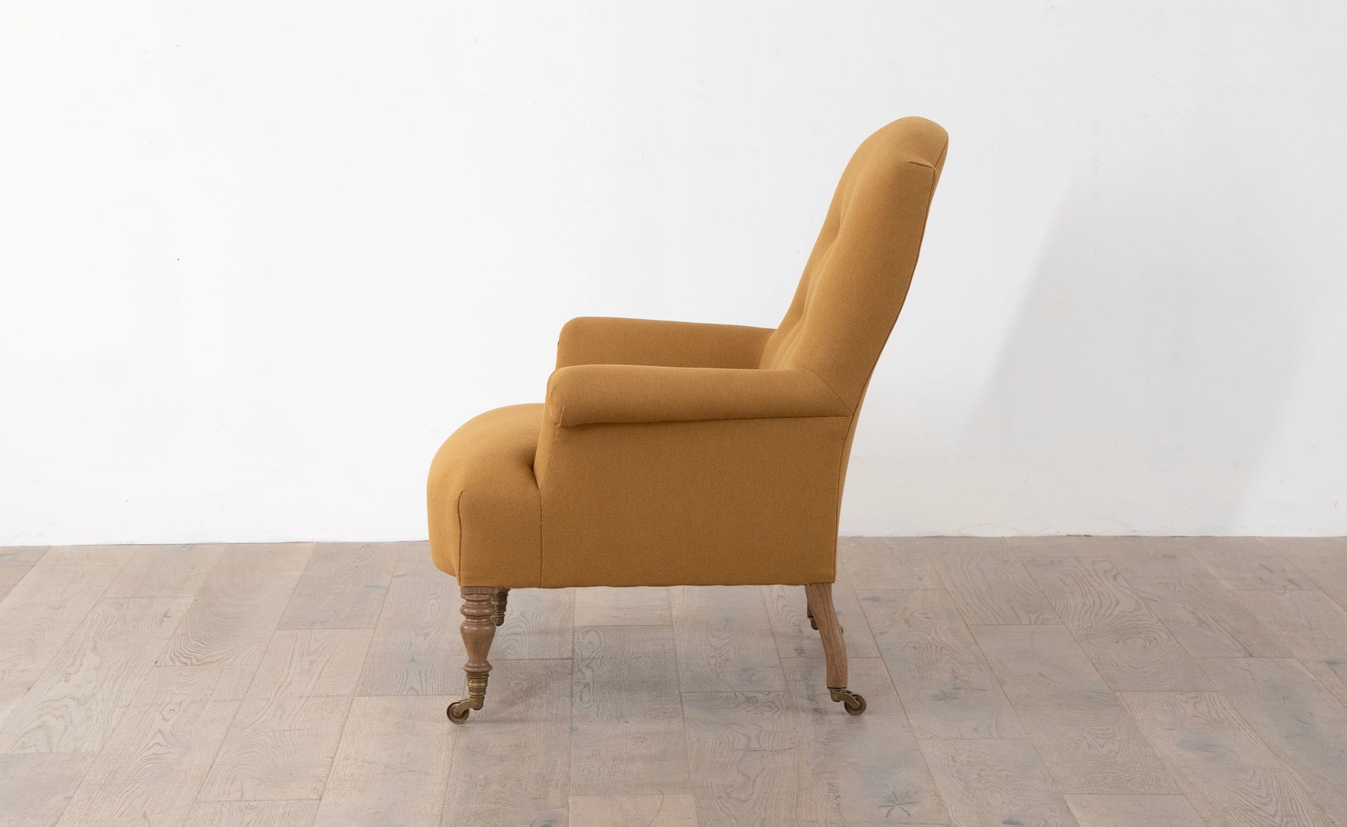THE ILCHESTER ARMCHAIR BY TODHUNTER EARLE FOR LORFORDS CONTEMPORARY