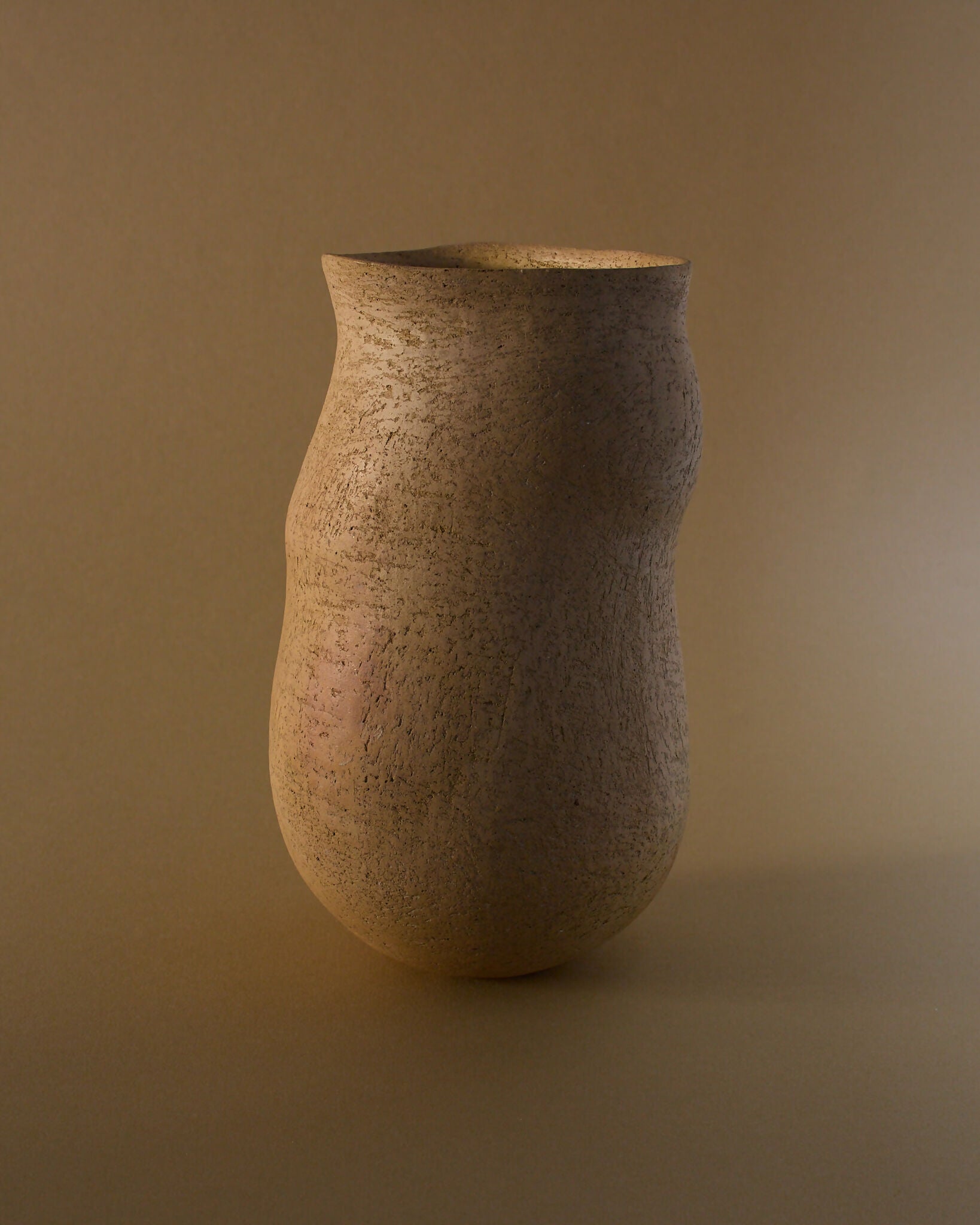 COL-elspeth-owen-ceramic-vessel-front