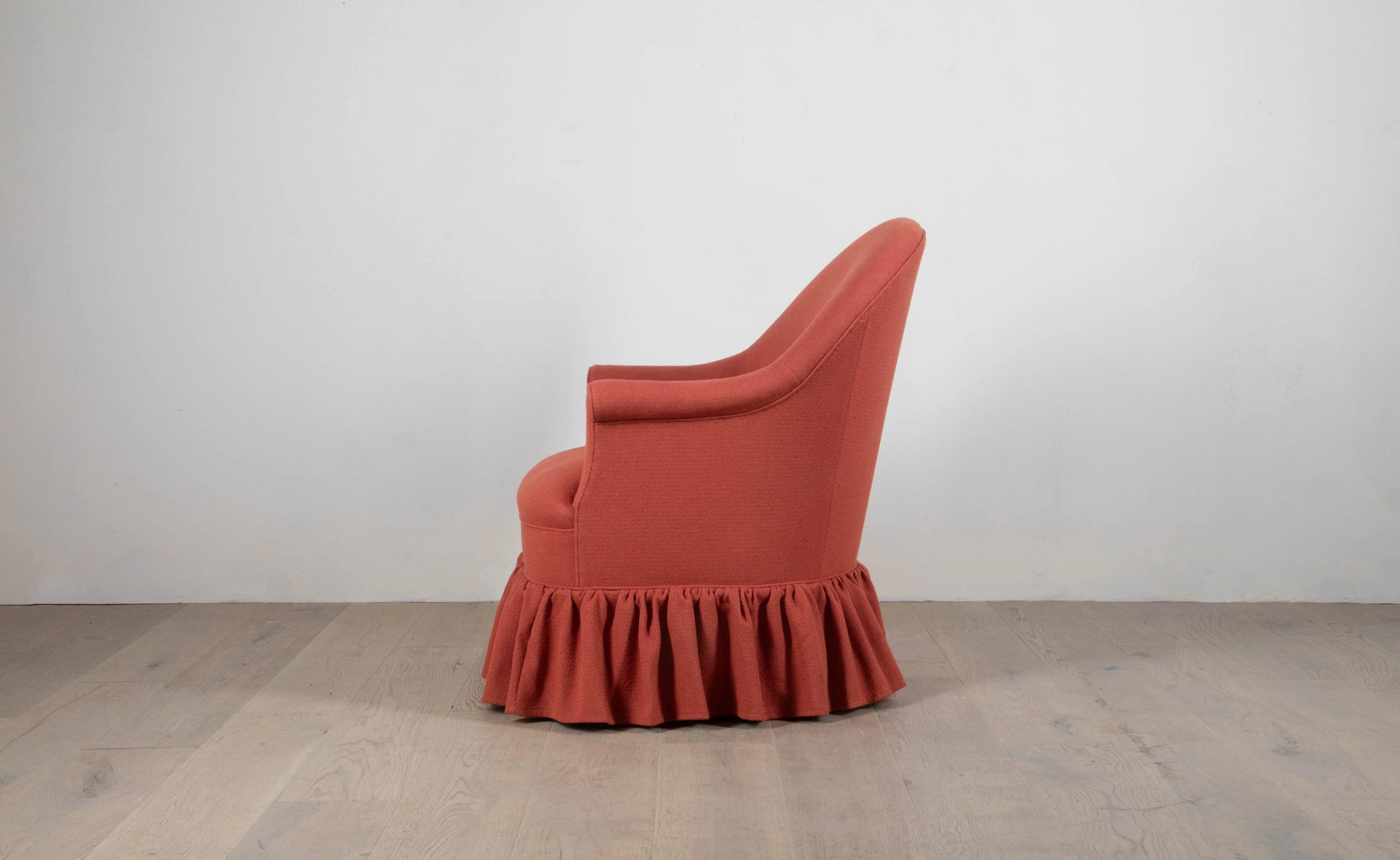 THE MARKHAM ARMCHAIR BY TODHUNTER EARLE FROM LORFORDS CONTEMPORARY