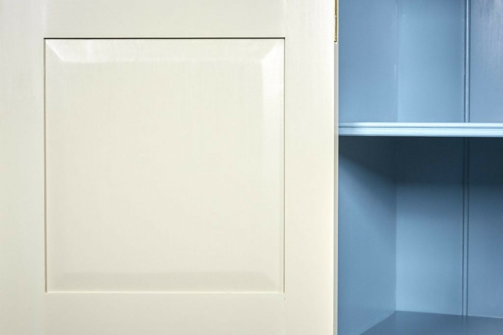 Painted-Curvey-Cupboard-0018-1024x683