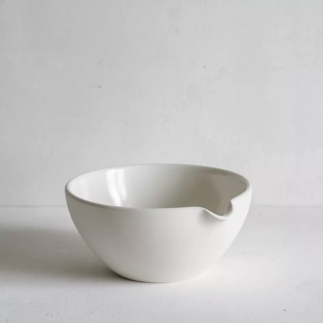 Mixing-Pouring-Bowl-Small-20cm-HIGH-scaled
