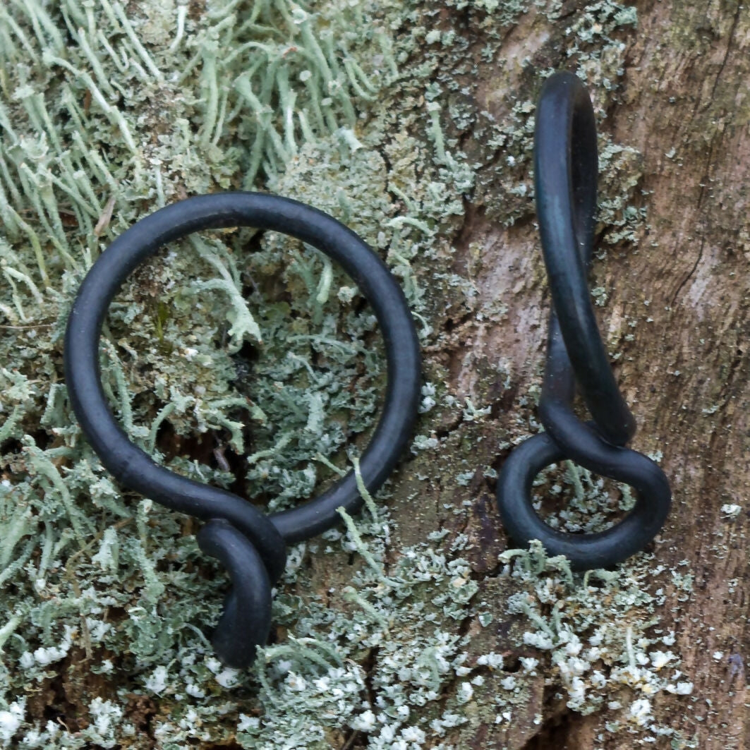 Curtain ring