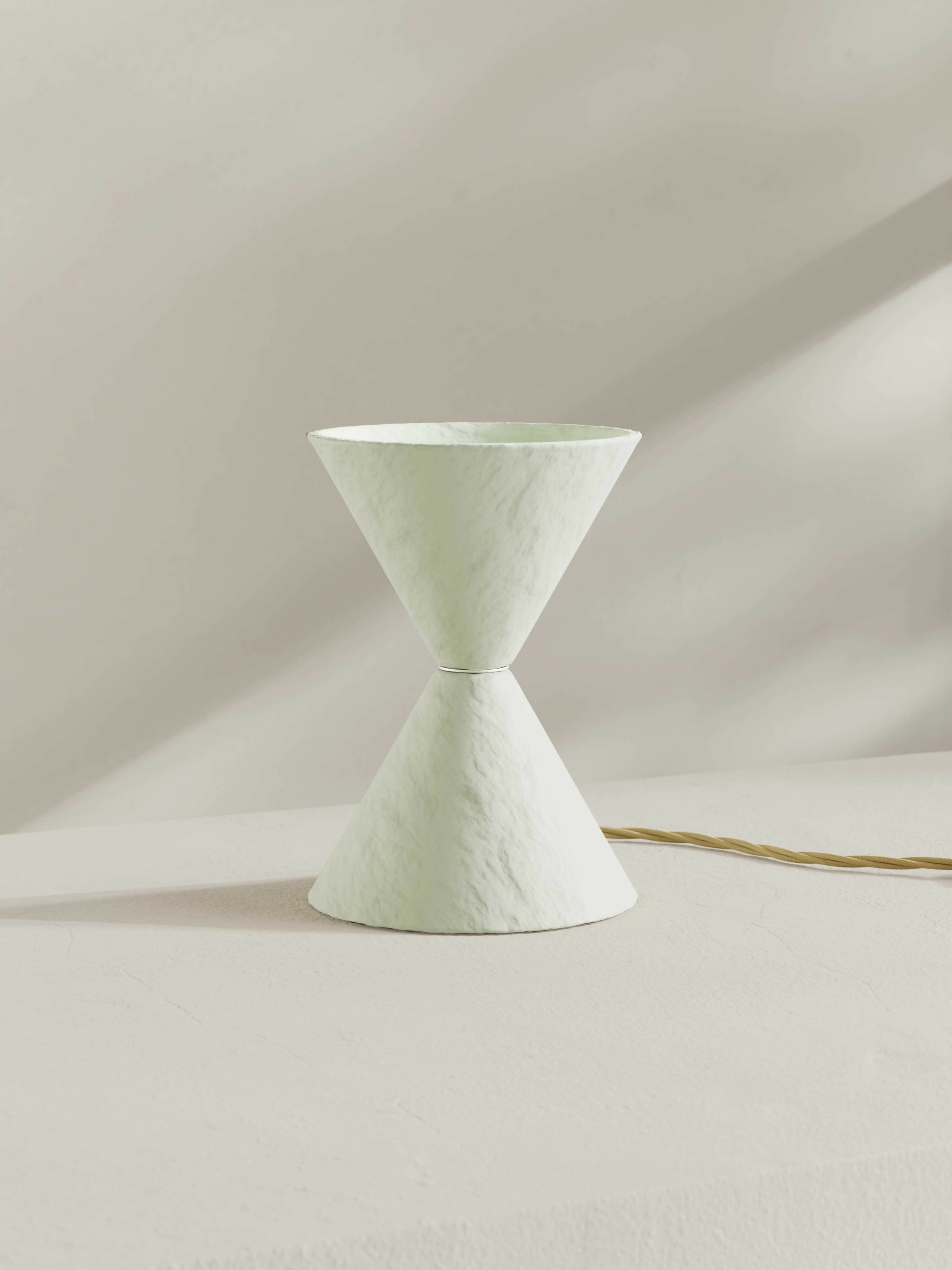 UVDIU006_Diabolo_Uplighter_Celadon