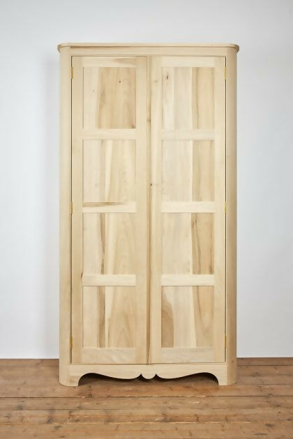 Curvy-Cupboard-0007-420x630