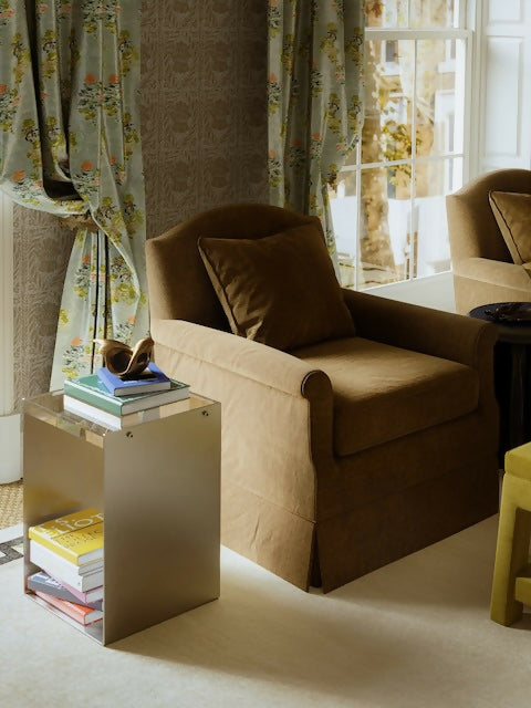 SALON - DAVIES_Final_Clo_B_7_Final_Post