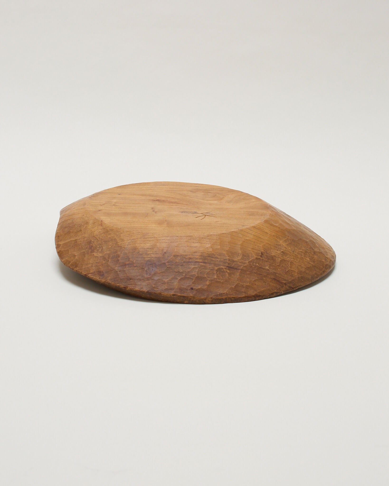COL-hand-carved-anthroposophical-wooden-bowl-base